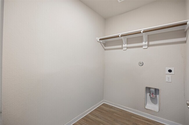 Building Photo - 19003 Yellowstone Landing Ct