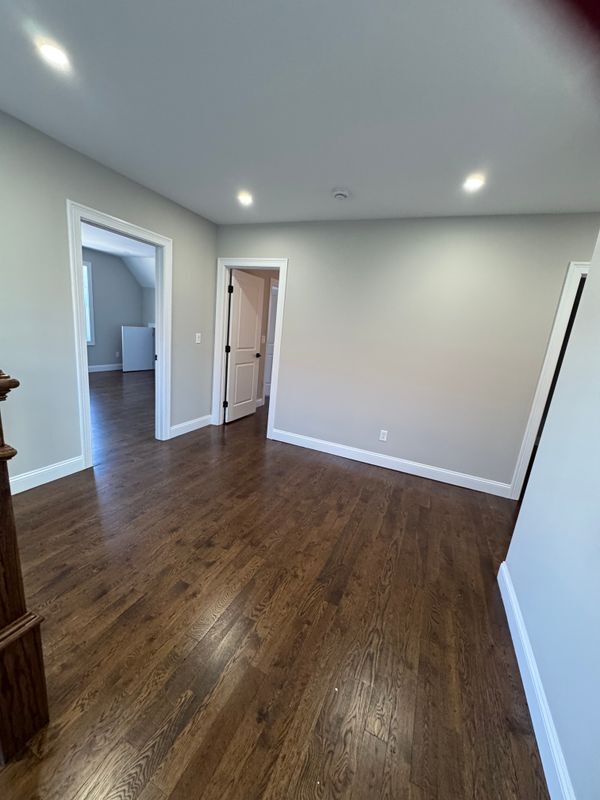 Building Photo - 279 Harriet St