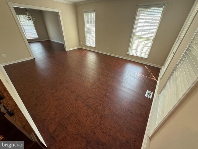Building Photo - 101 Tarks Ln
