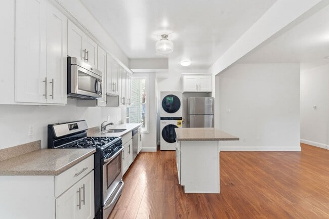 Building Photo - Lovely 2 Bed, 1 Bath Haight Ashbury Flat