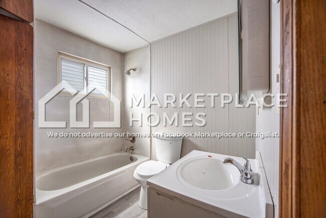 Building Photo - 8220 Jackson Ave