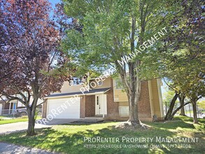 Building Photo - 484 N 75 W