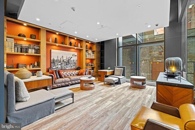 Building Photo - 1213 Walnut St