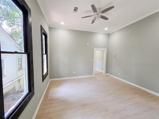 Building Photo - 1204 S McDonough St