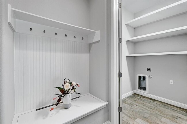 Building Photo - 154 Goodwater Ct