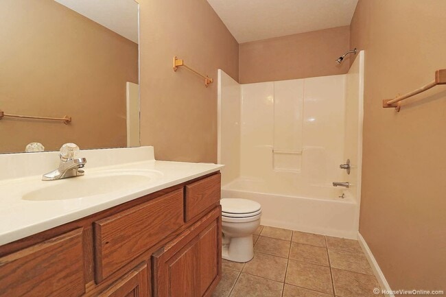 Building Photo - House In Cape Girardeau