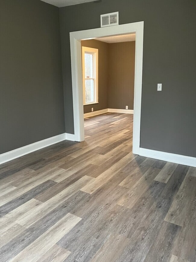 Building Photo - 239 Straight Ave SW