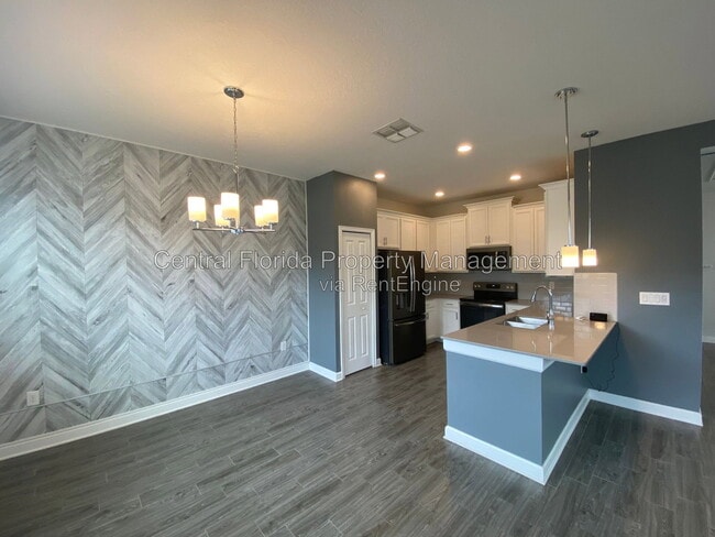 Building Photo - 1218 Payne Stewart Dr