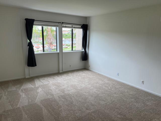 Building Photo - 2625 Pirineos Way