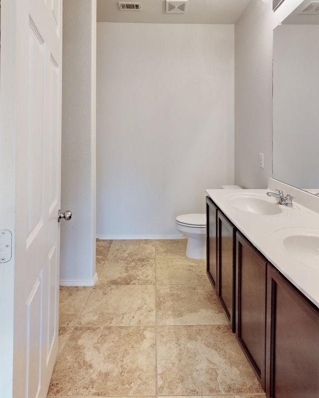 Building Photo - 2914 Whispering Pine Blvd