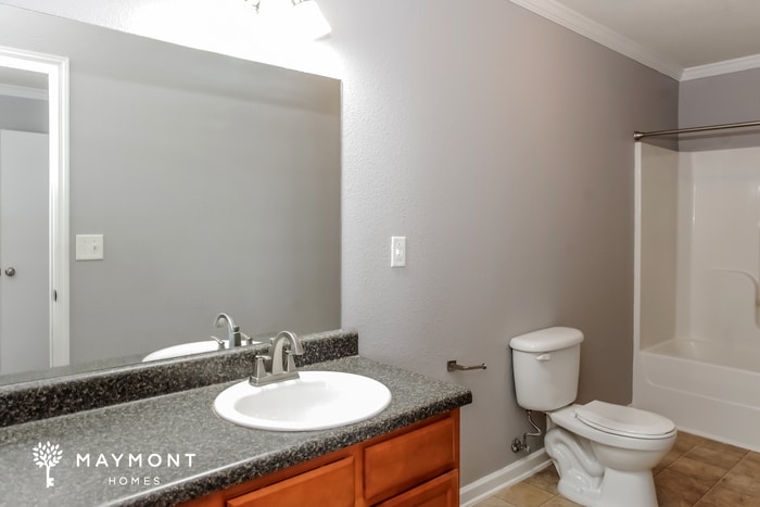 Building Photo - 177 Bermuda Lakes Dr