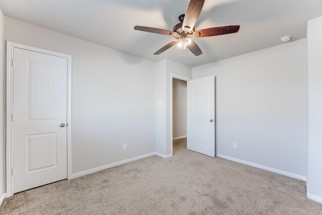 Building Photo - 5842 Adelaide River Dr