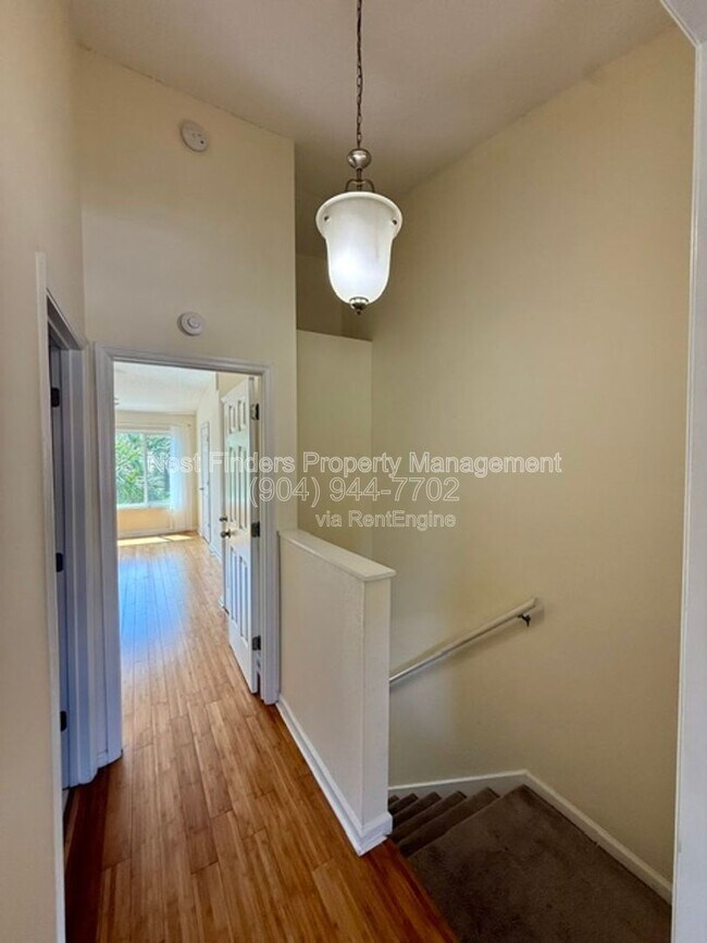 Building Photo - 12311 Kensington Lakes Dr