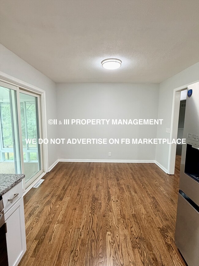 Building Photo - 11800 E 74th Terrace