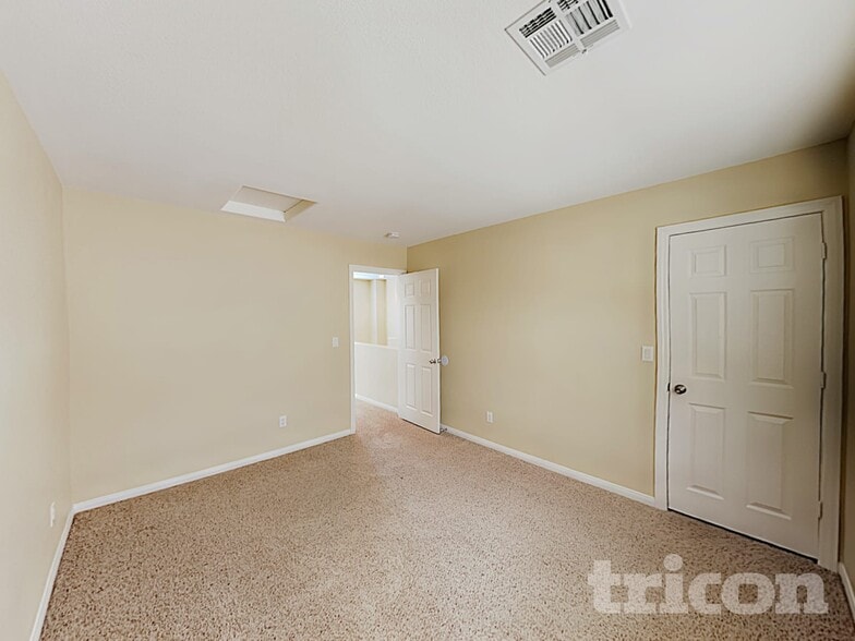 Building Photo - 1590 Johnny Loftus Ct