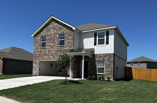 Building Photo - 16412 Farmhouse Ln