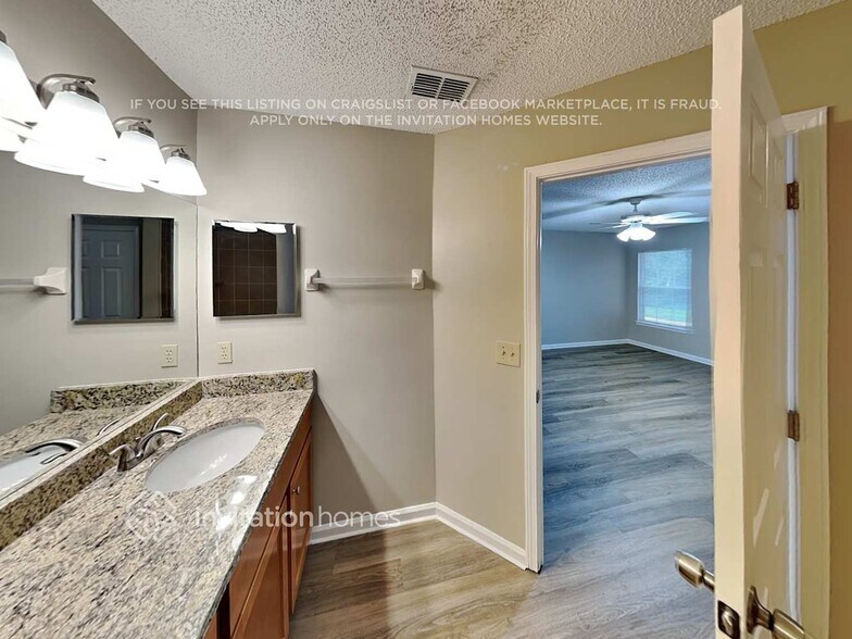 Building Photo - 12518 Lookout Mountain Ct