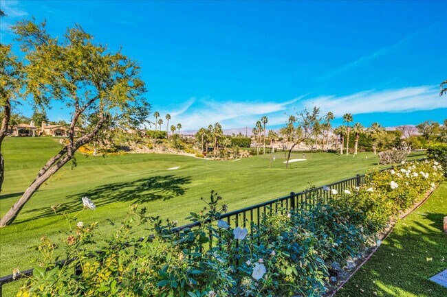 Building Photo - 48385 Vista Calico