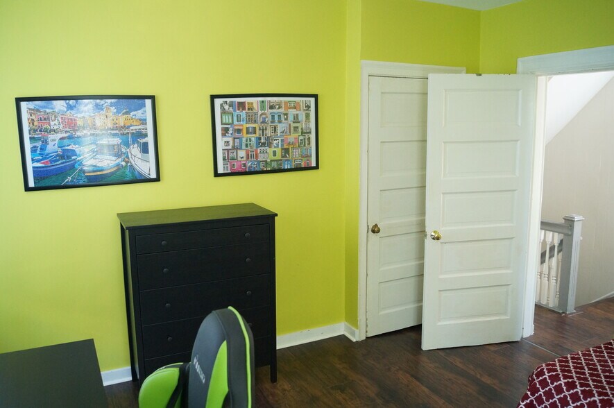 Bedroom 2 (2nd Floor) - 4234 Lydia St