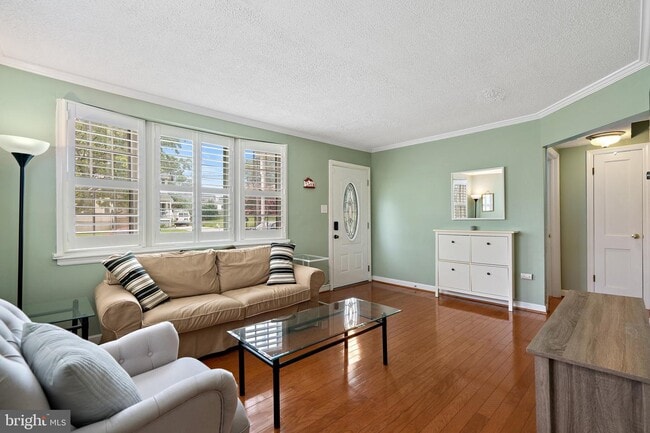 Building Photo - 3146 Headrow Ln