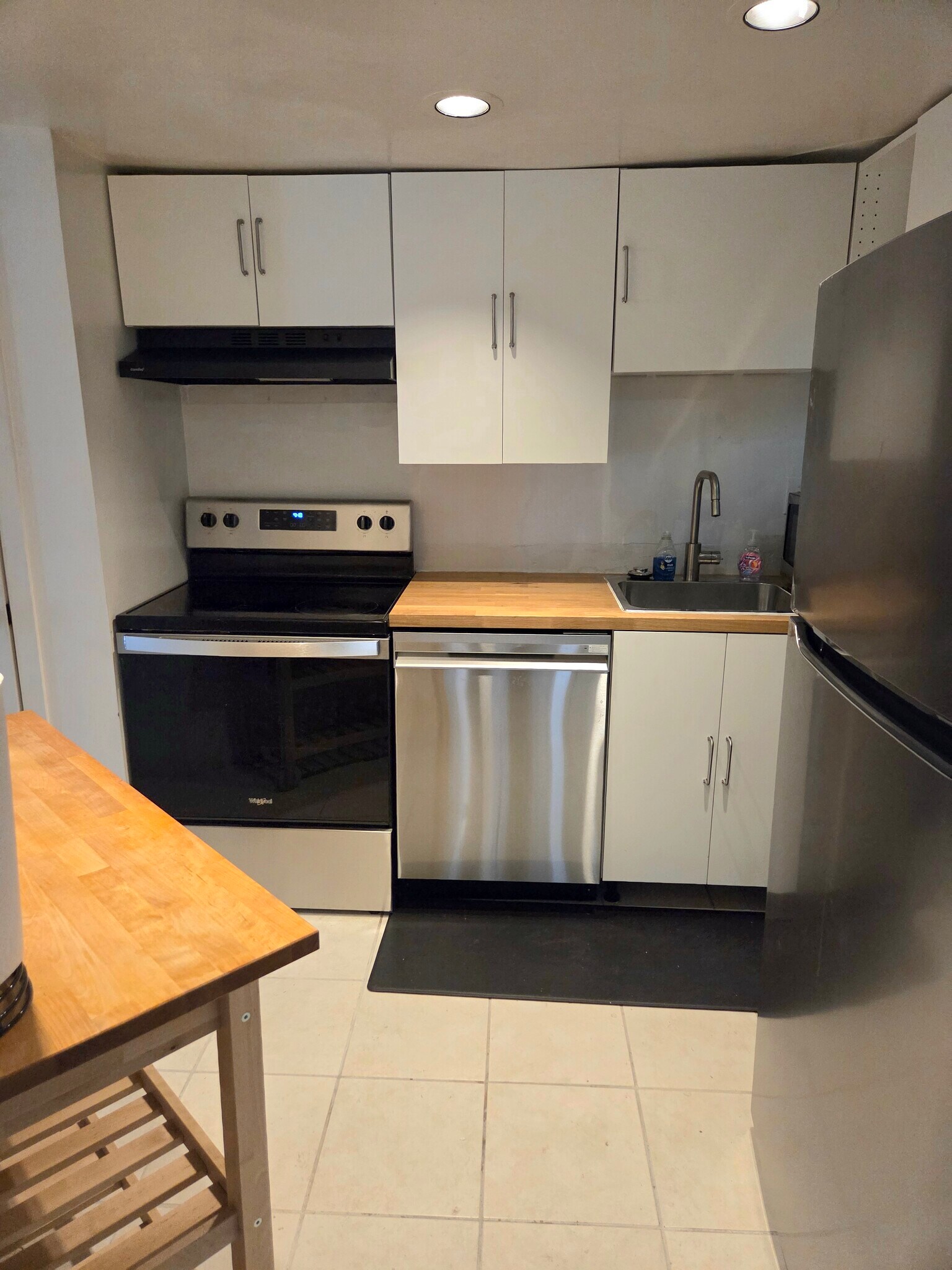 Building Photo - 5490 Worthington Forest Pl E