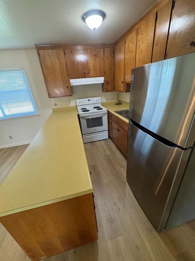 Building Photo - 2761 Larkspur Ln