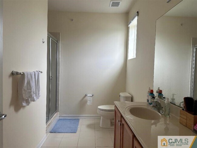 Building Photo - 746 Liberty Ct