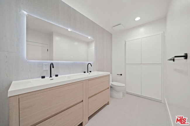 Building Photo - 1201 Ohio Ave