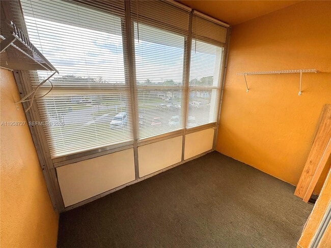 Building Photo - 2060 NW 48th Terrace