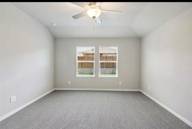 Building Photo - 909 Edgehurst Dr