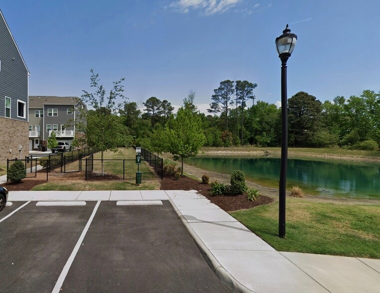 Building Photo - 1207 Gunboat Dr