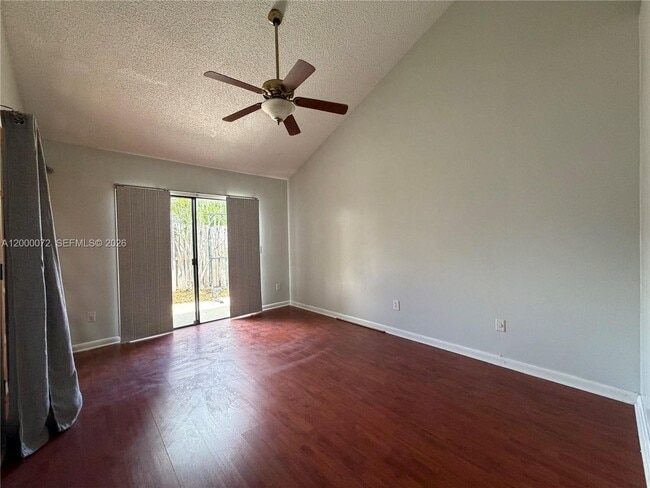 Building Photo - 4151 Palm Bay Cir