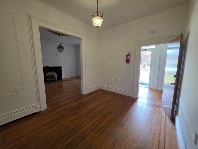 Building Photo - 311 Totowa Ave