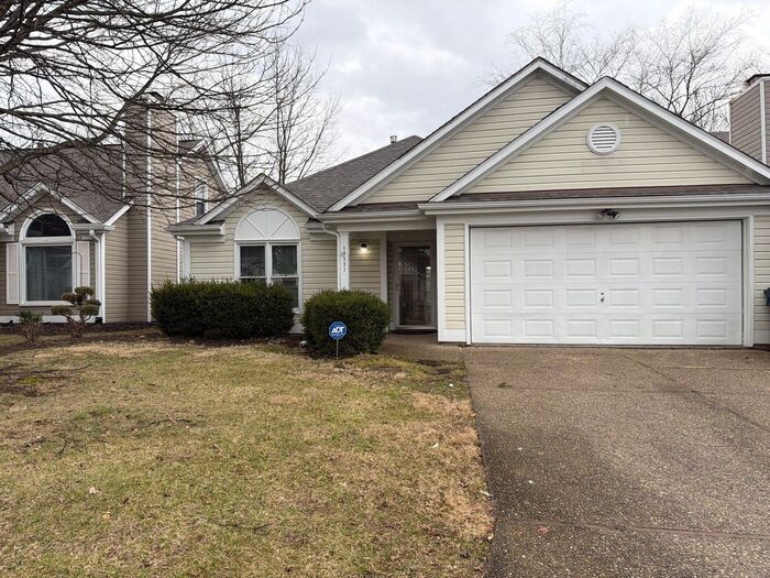 Building Photo - 10521 Going Ct