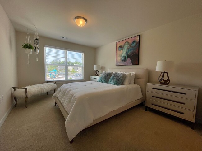 Building Photo - Heron | 3 Bed 2.5 Bath | Garage | 1800 sf