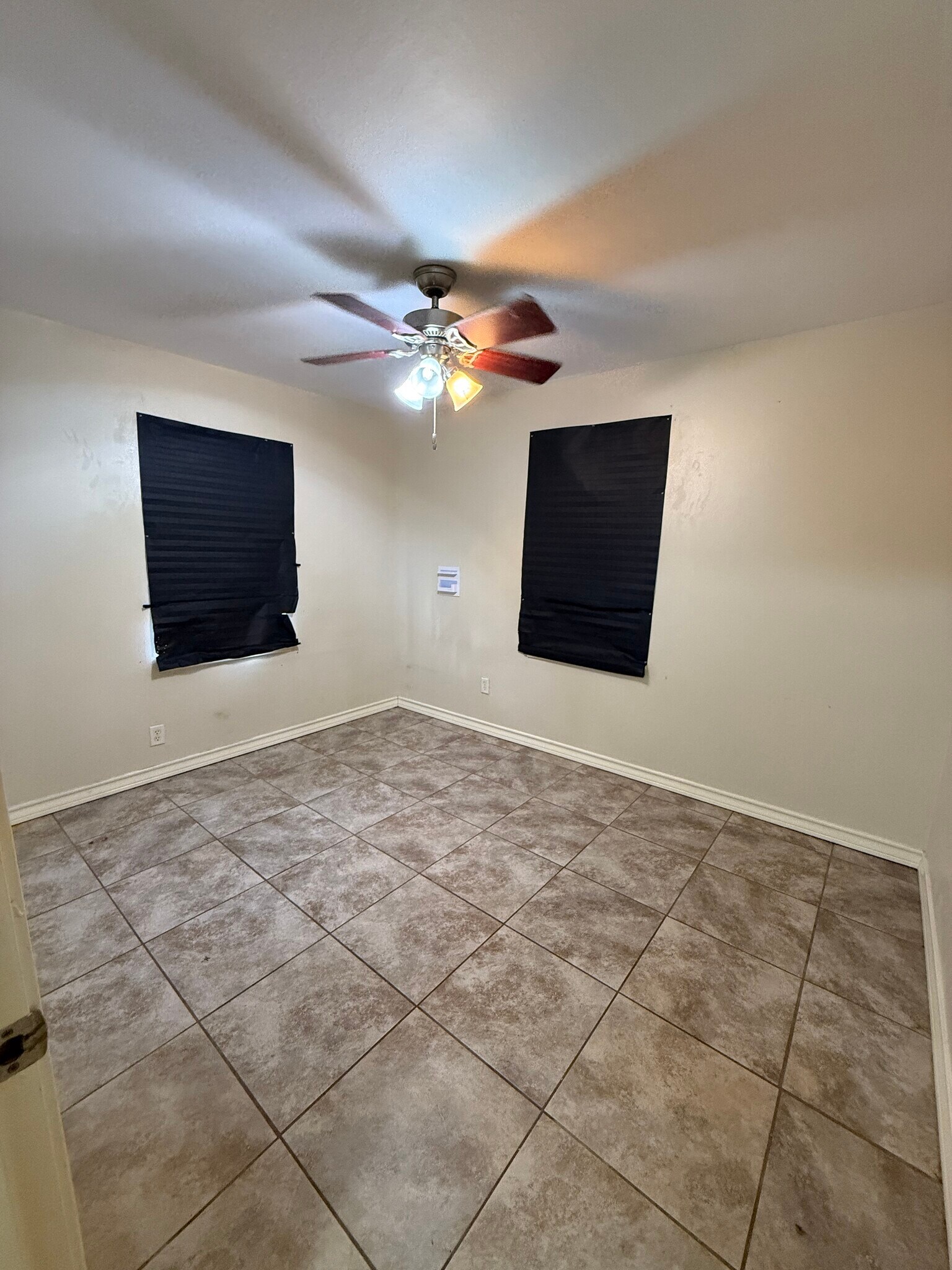 Building Photo - 1306 S Aransas St