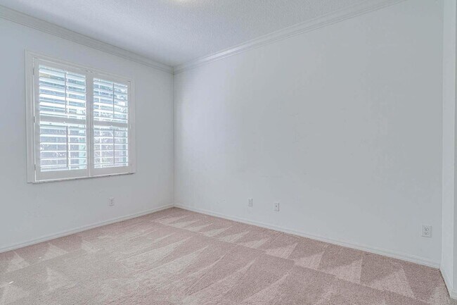 Building Photo - 4628 Mediterranean Cir