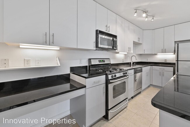 Building Photo - 2 br, 2 bath House - 1103 Primrose Court #302
