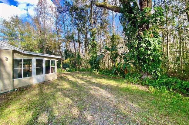 Building Photo - 16131 Manorwood Cir