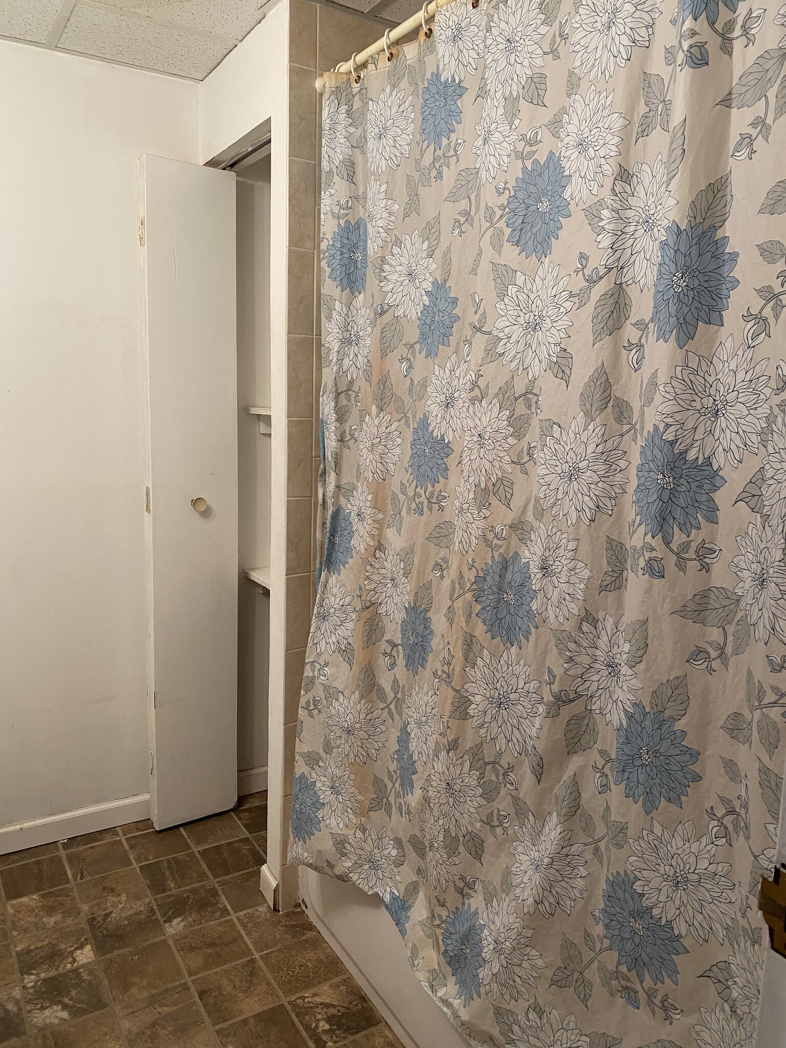 Building Photo - 740 South St