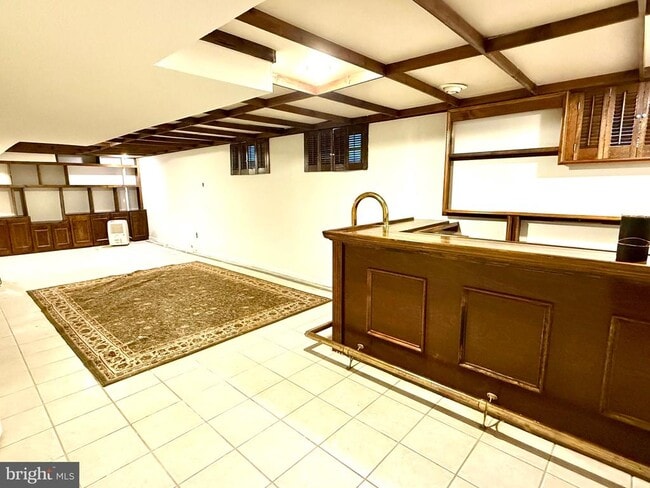 Building Photo - 4 Hazelhurst Dr
