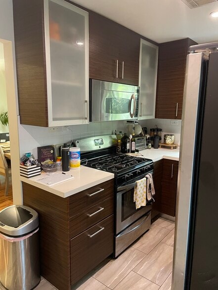 Building Photo - 1620 Malcolm Ave