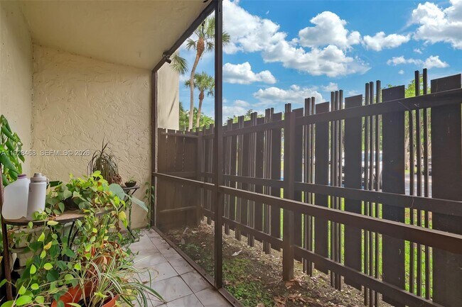 Building Photo - 14250 SW 62nd St