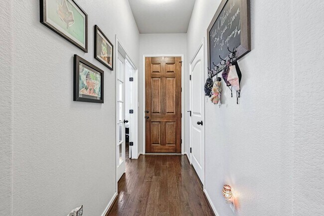 Building Photo - 108 Brockston Dr