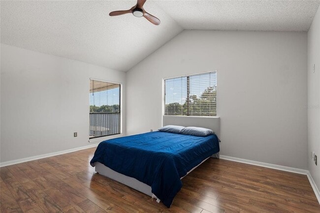 Building Photo - 3127 W Sligh Ave