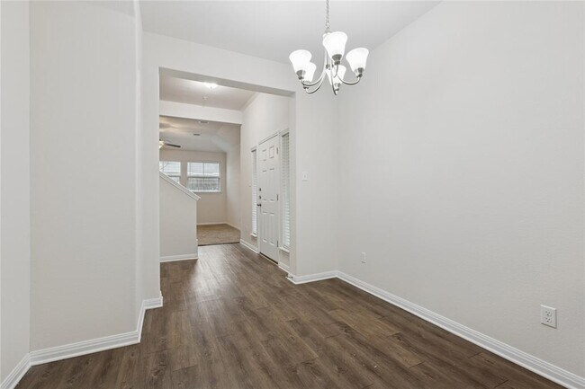 Building Photo - 1200 10th St