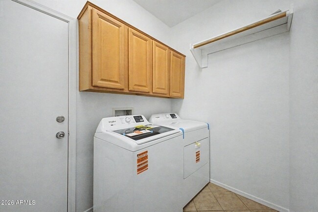 Building Photo - 8770 W Wood Dr