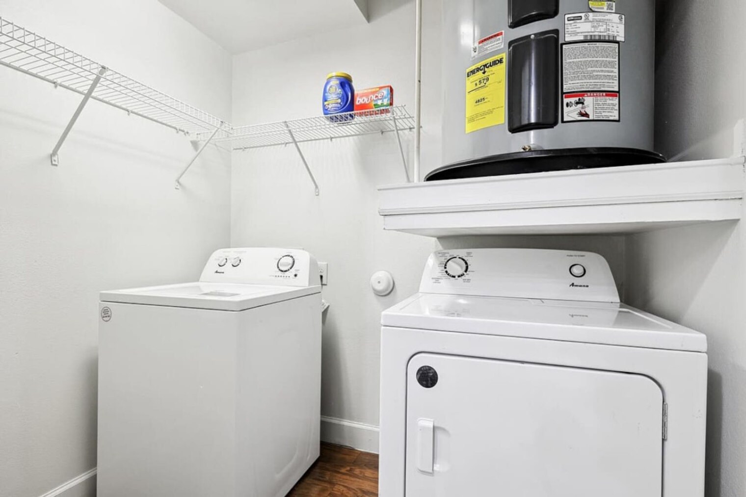 Building Photo - 5445 Town and Country Blvd