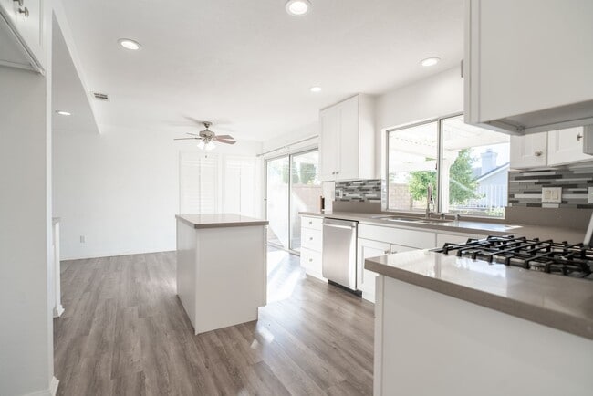 Building Photo - 17410 Majestic Cypress Way
