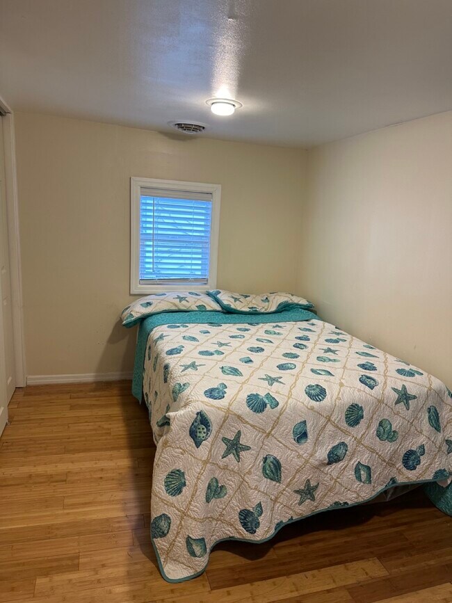 Building Photo - 107 N Ohio Ave